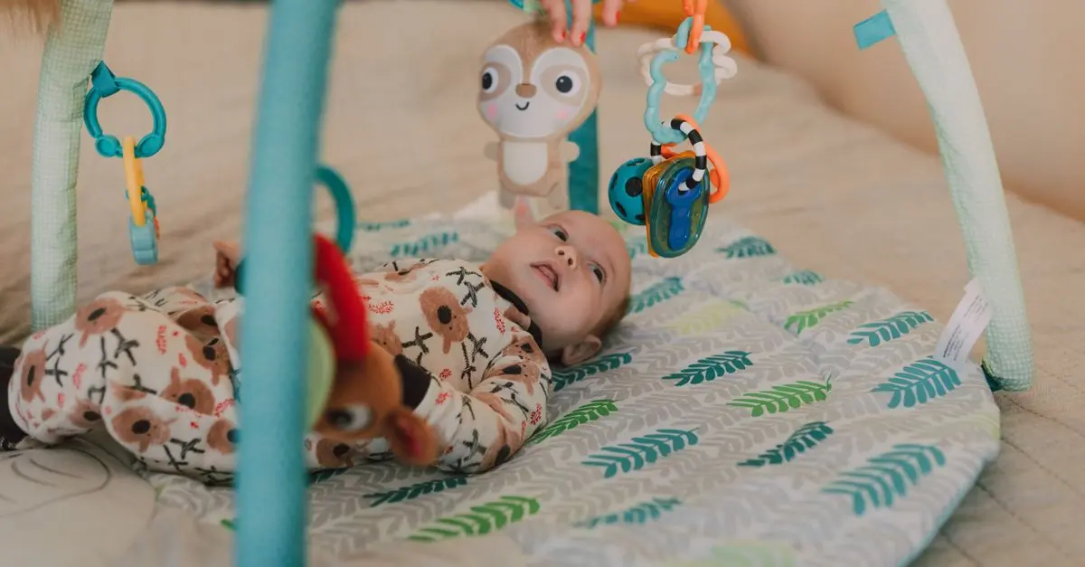 Guide d'achat : Le meilleur tapis de jeu pour bébé